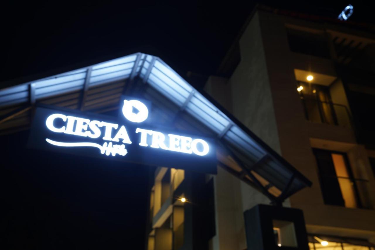 Hotel Ciesta Treeo Lonavla Exterior foto